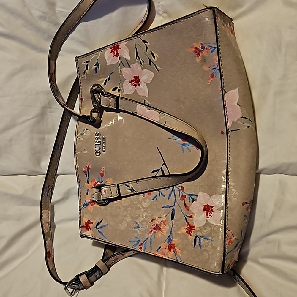 GUESS Floral Beige Tote Bag